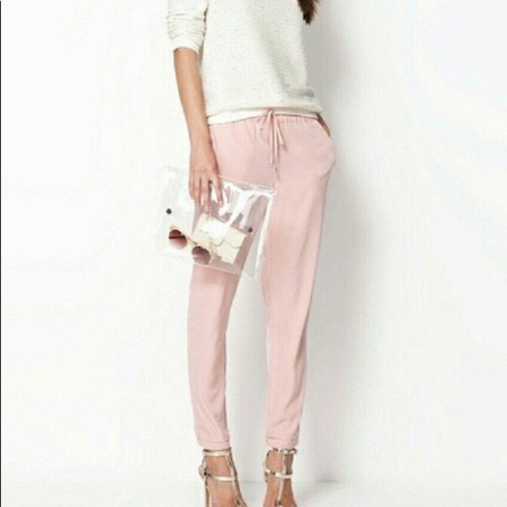 DRAWSTRING WOVEN JOGGERS BLUSH.